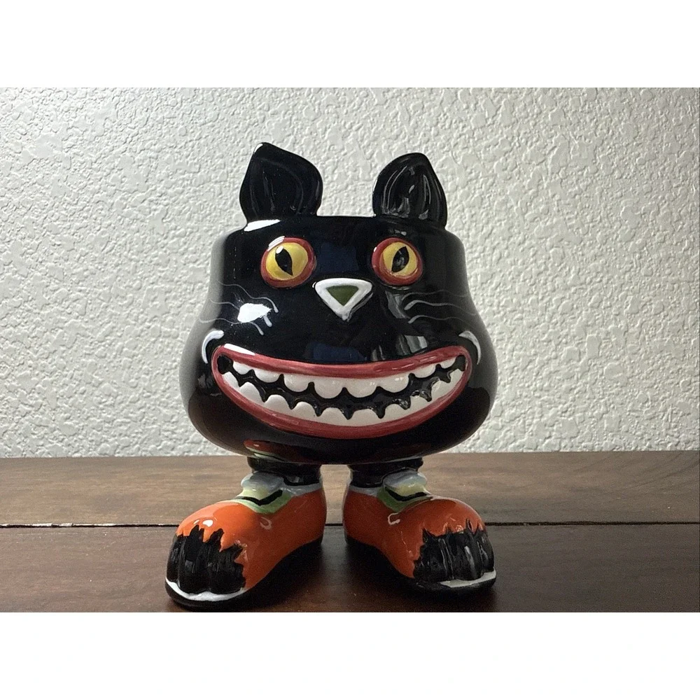 Ceramic Halloween Black Cat Candy/Trinket Dish with Feet, 5